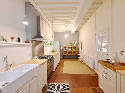 Maison - 247 m² - 6 pièces