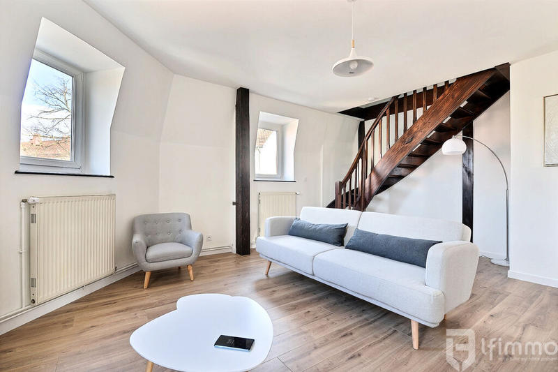 Duplex - 118 m² - 6 pièces