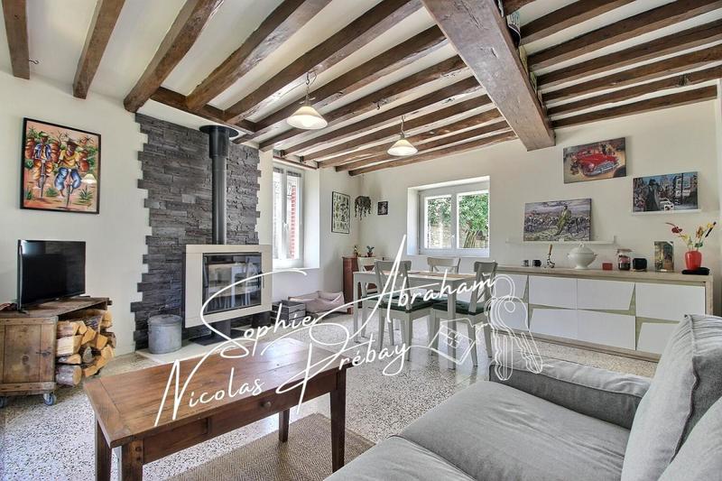 Maison - 107 m² - 4 pièces