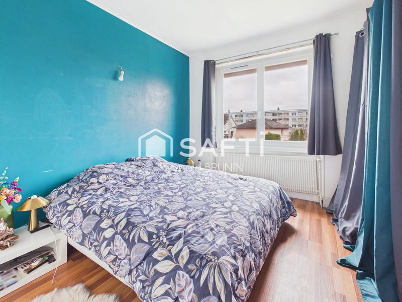 Maison - 80 m² - 4 pièces