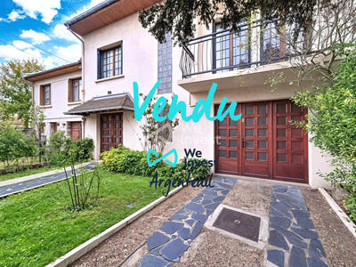 Maison - 157 m² - 7 pièces