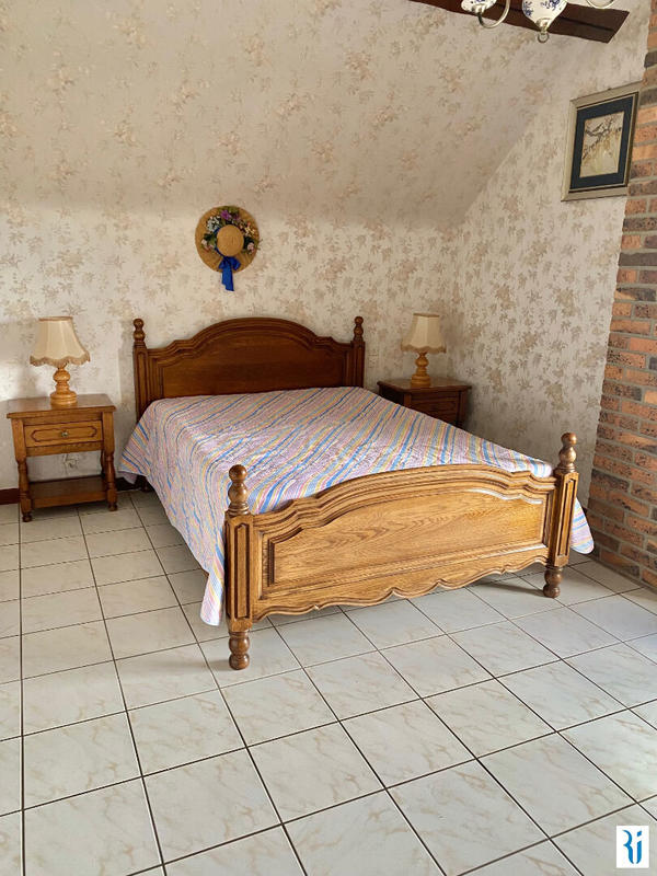 Maison - 166 m² - 7 pièces