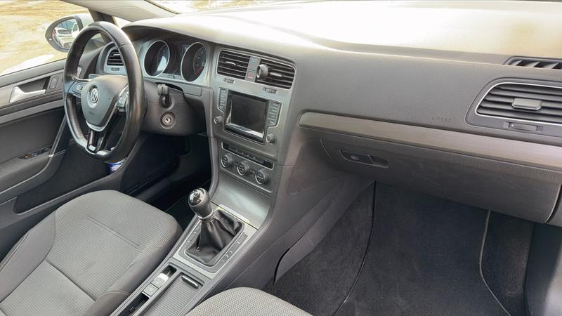 Volkswagen Golf VII 1.6 Tdi 105 Confortline