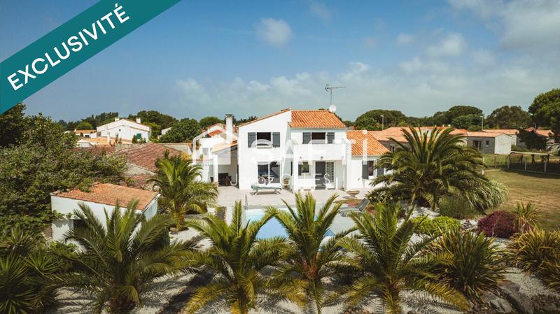 Maison - 200 m² - 6 pièces