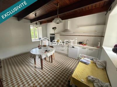 Maison - 105 m² - 5 pièces