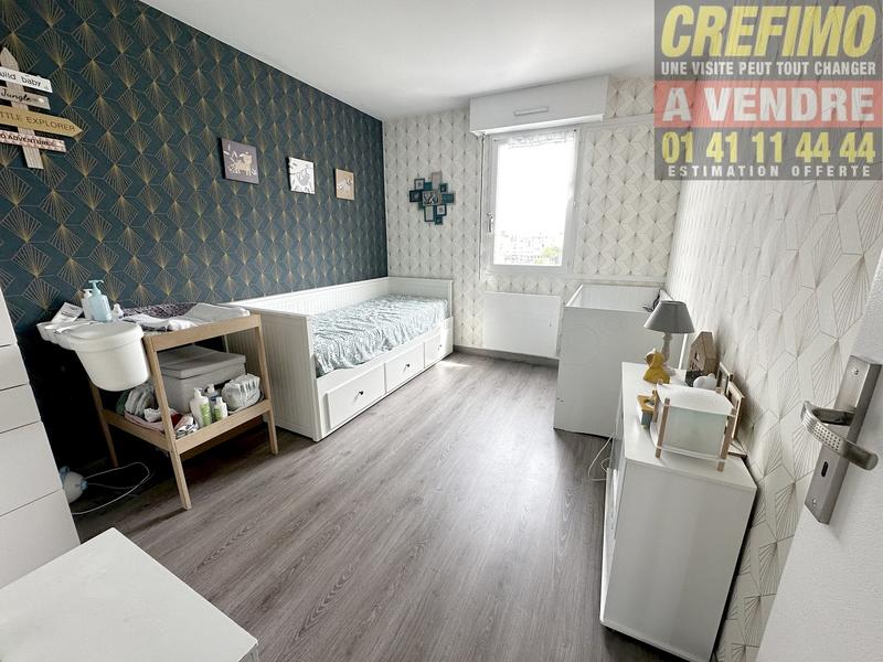 Appartement - 81 m² - 4 pièces