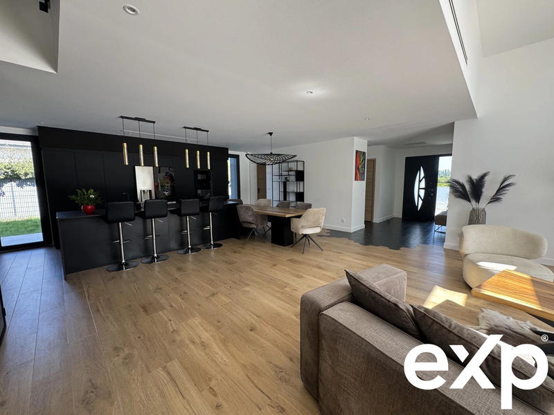 Villa - 190 m² - 5 pièces