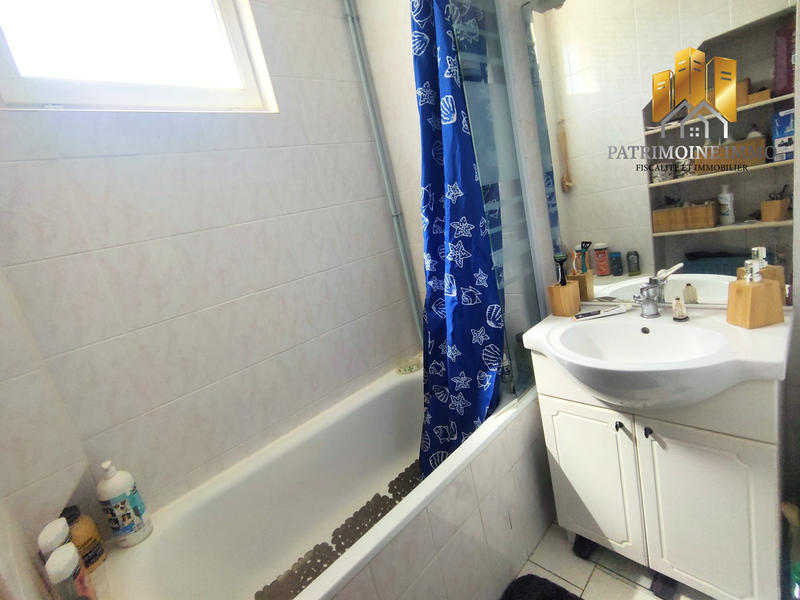 Maison - 170 m² - 6 pièces