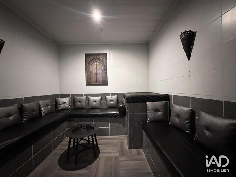 Local commercial - 115 m²