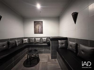 Local commercial - 115 m²