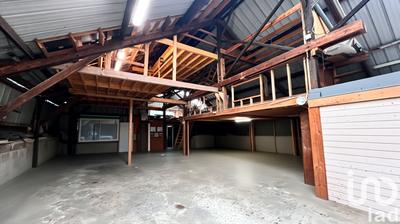 Maison - 183 m² - 7 pièces