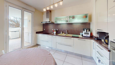 Appartement - 91 m² - 4 pièces