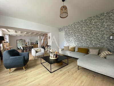 Maison - 122 m² - 5 pièces