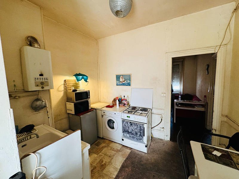 Immeuble - 3 pièces