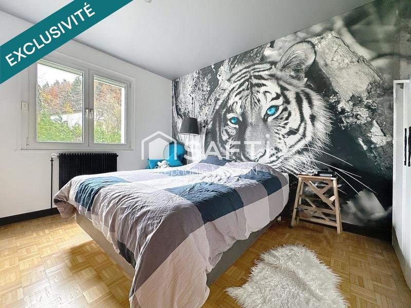 Appartement - 85 m² - 5 pièces