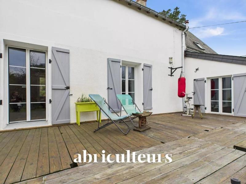 Maison en pierre - 147 m² - 7 pièces