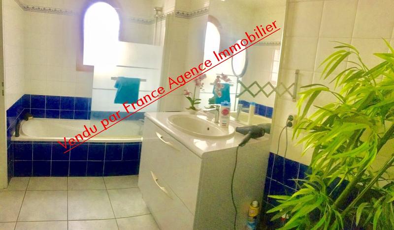 Villa - 105 m² - 4 pièces