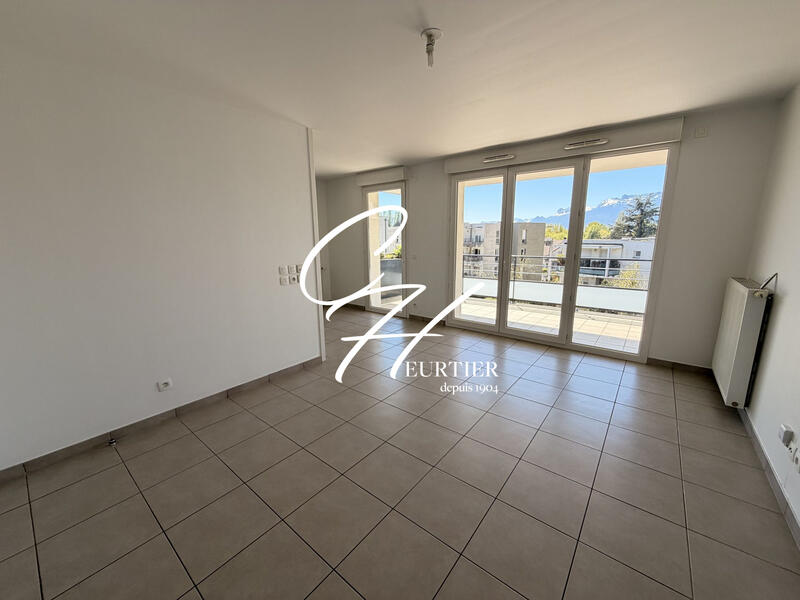 Appartement - 81 m² - 4 pièces