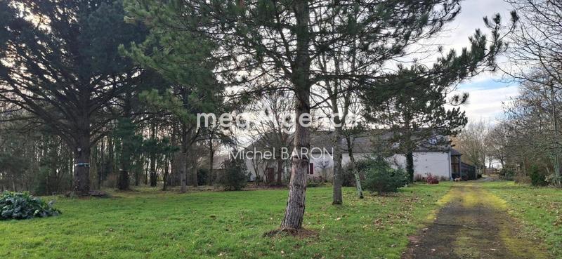 Maison - 253 m² - 9 pièces