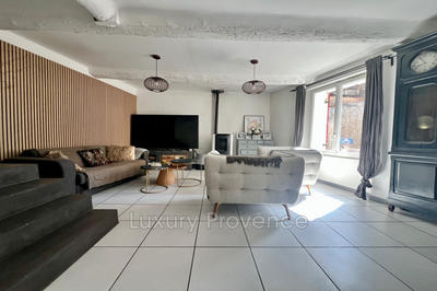 Maison de village - 150 m² - 4 pièces