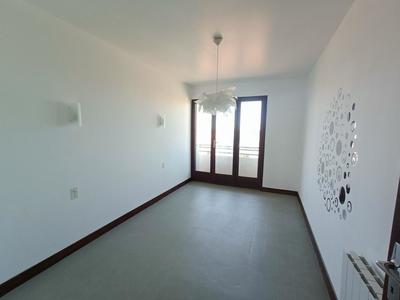 Appartement - 96 m² - 4 pièces