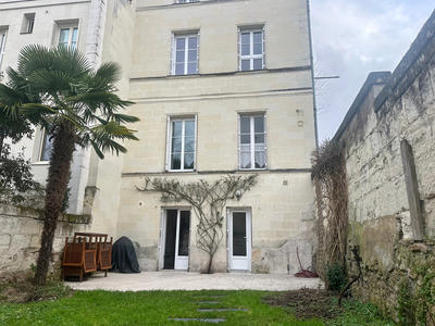 Maison - 152 m² - 8 pièces