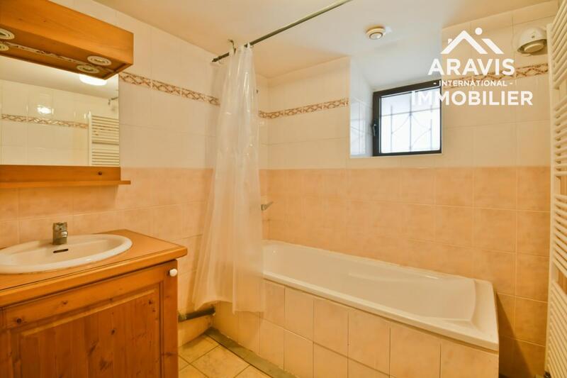 Appartement - 79 m² - 4 pièces