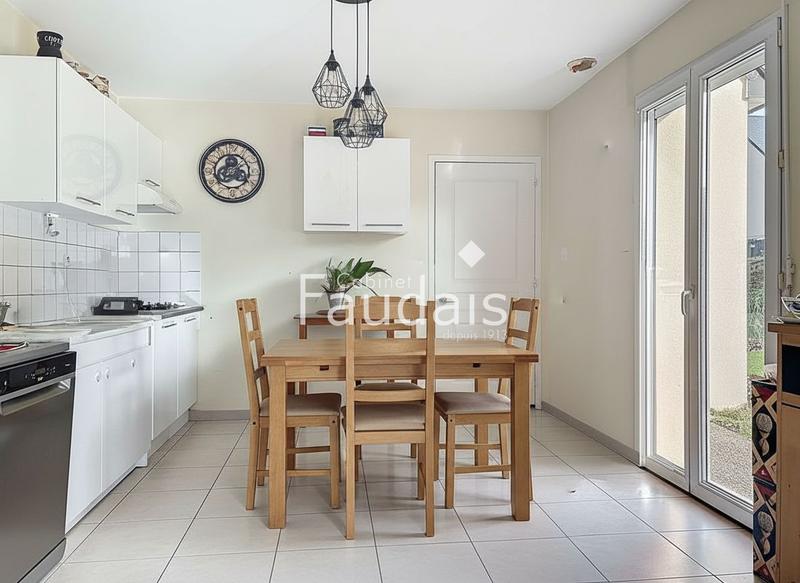 Maison - 114 m² - 6 pièces