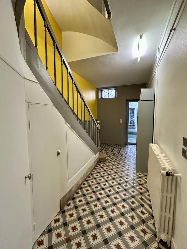 Maison - 195 m² - 8 pièces