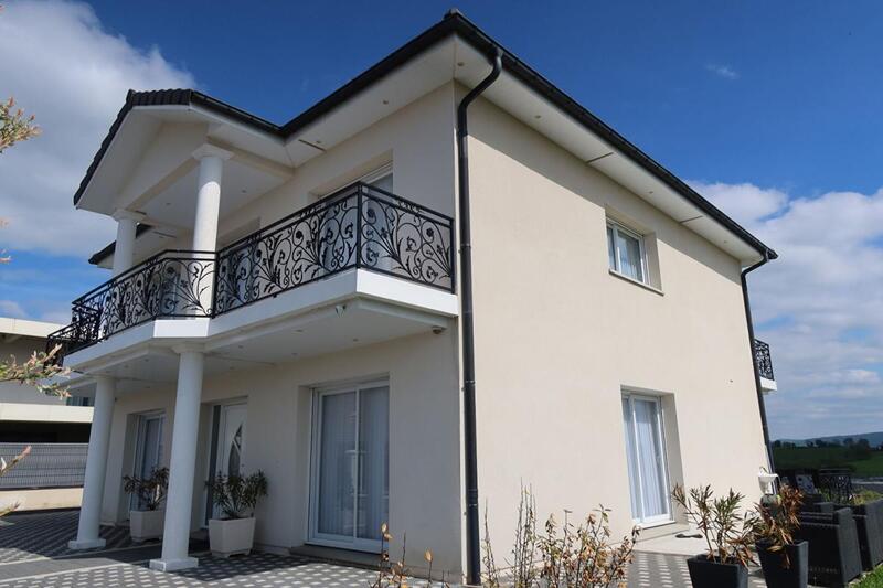 Maison d'architecte - 185 m² - 7 pièces