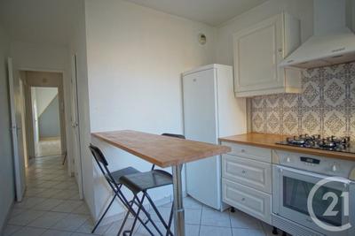 Appartement - 86 m² - 4 pièces