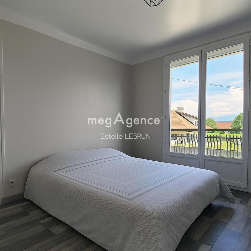 Appartement - 95 m² - 3 pièces