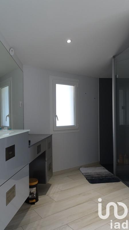 Maison - 164 m² - 5 pièces