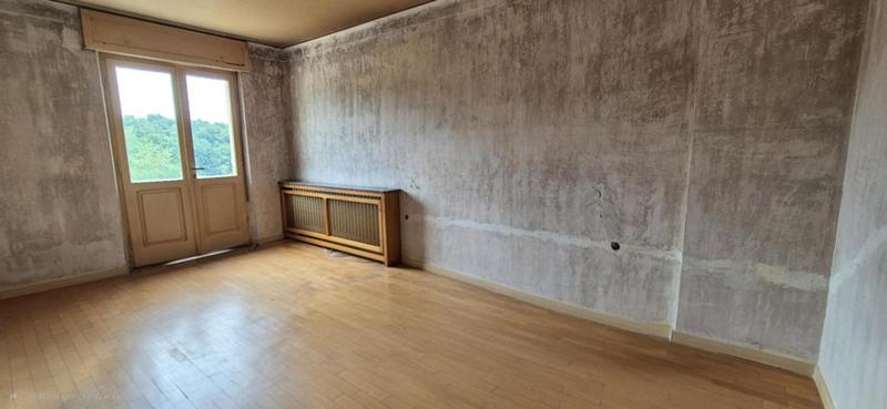 Maison - 143 m² - 6 pièces