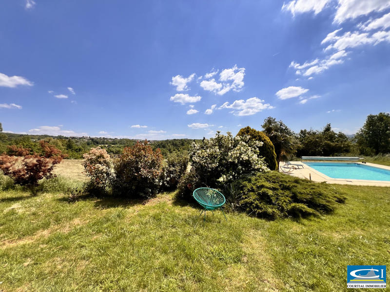 Maison - 135 m² - 5 pièces