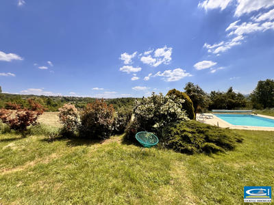 Maison - 135 m² - 5 pièces