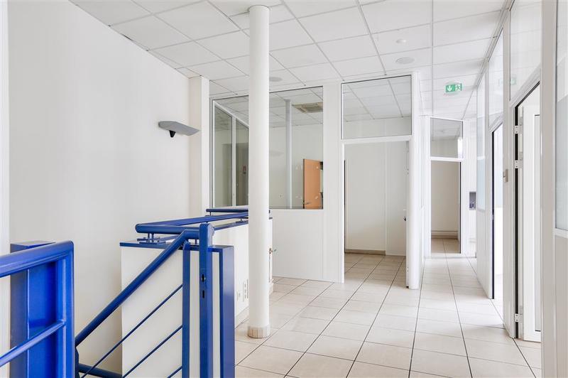 Local commercial - 109 m²