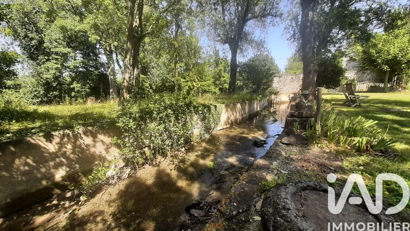 Maison - 218 m² - 7 pièces