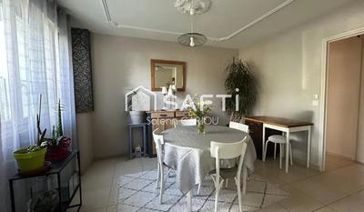 Appartement - 100 m² - 5 pièces