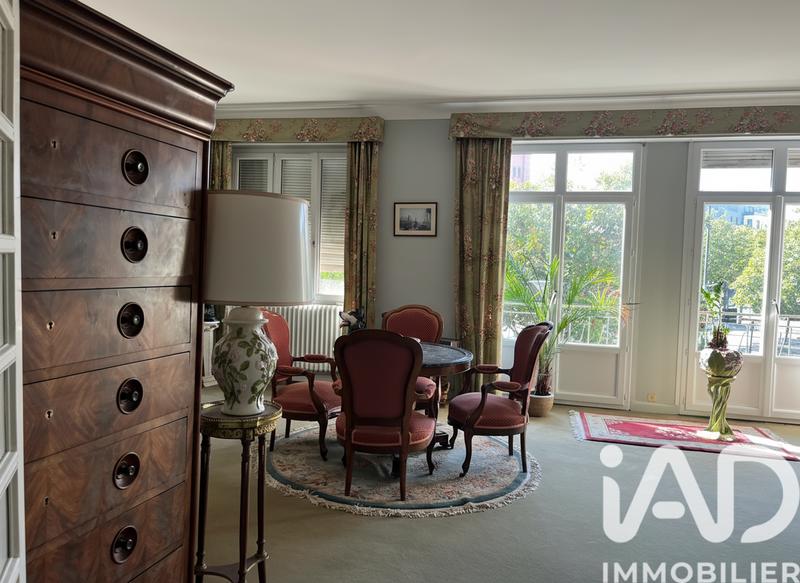 Appartement - 165 m² - 7 pièces