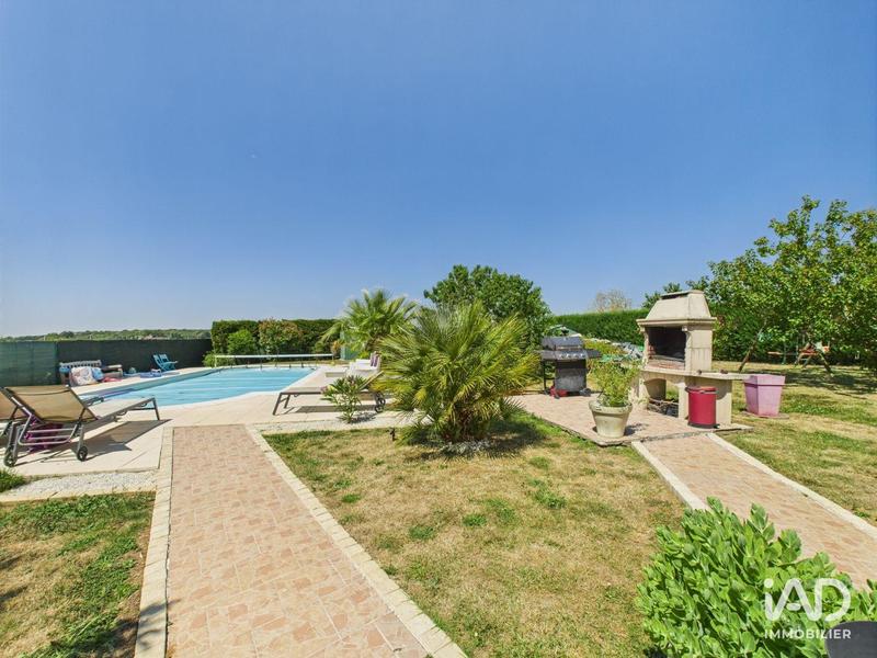 Maison - 174 m² - 4 pièces