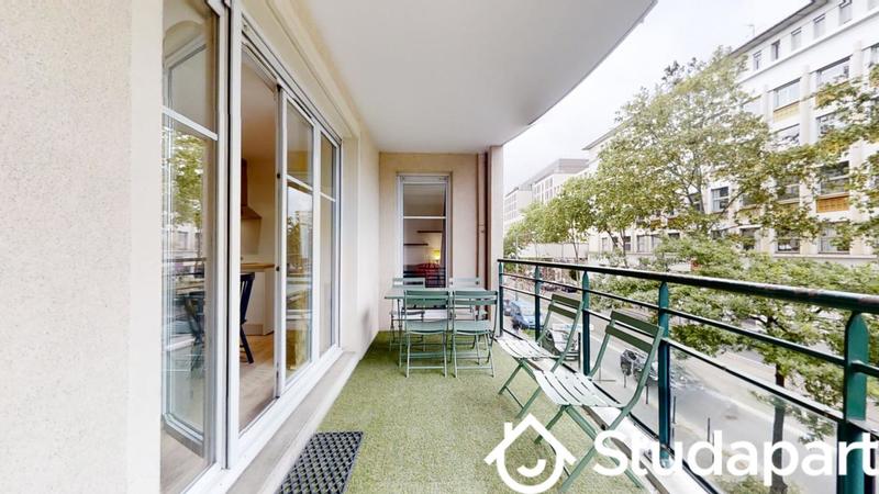 Chambre - 11 m² - 1 pièce