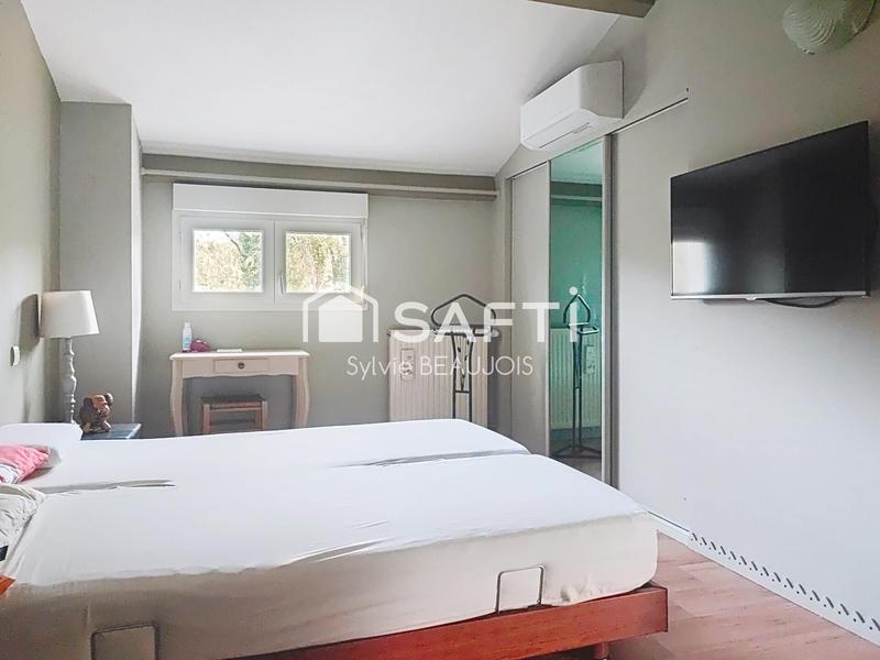 Maison - 258 m² - 7 pièces