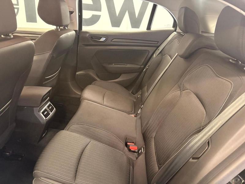 Renault Mégane IV Berline Business TCe 115 Fap