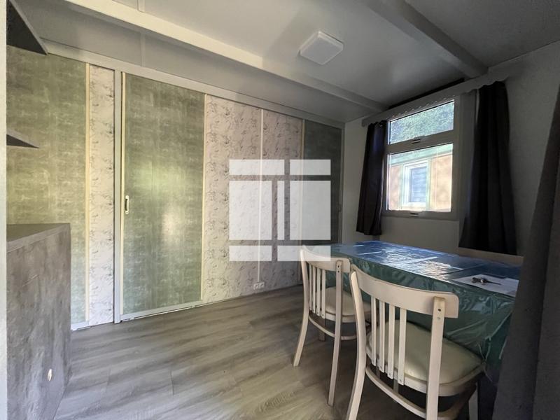 Châlet - 30 m² - 3 pièces