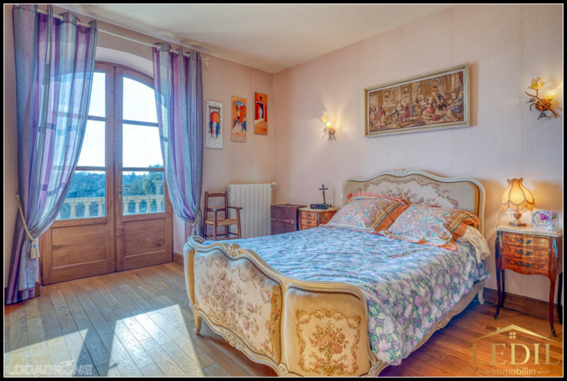Maison de maîtres - 277 m² - 7 pièces