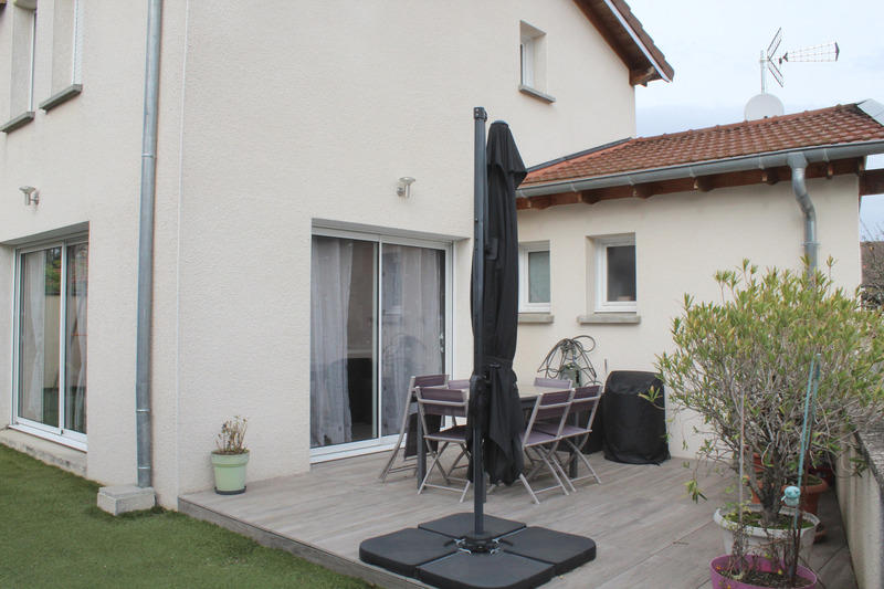 Maison - 108 m² - 5 pièces