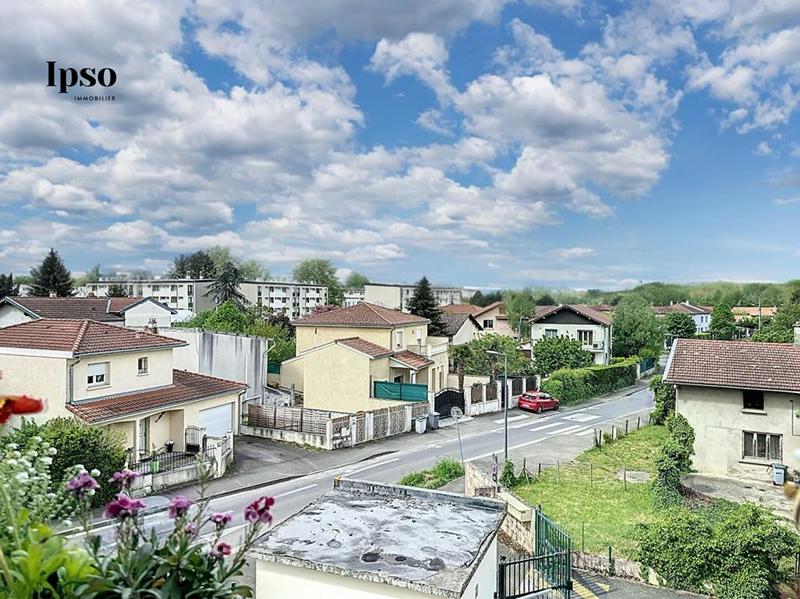 Appartement - 67 m² - 4 pièces