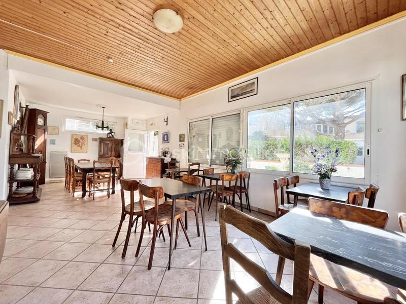 Immeuble - 348 m² - 11 pièces