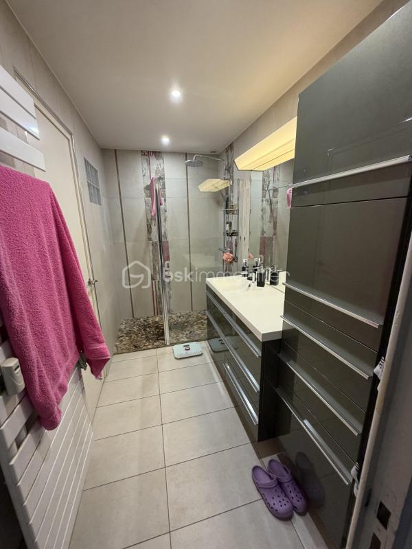 Appartement - 82 m² - 3 pièces